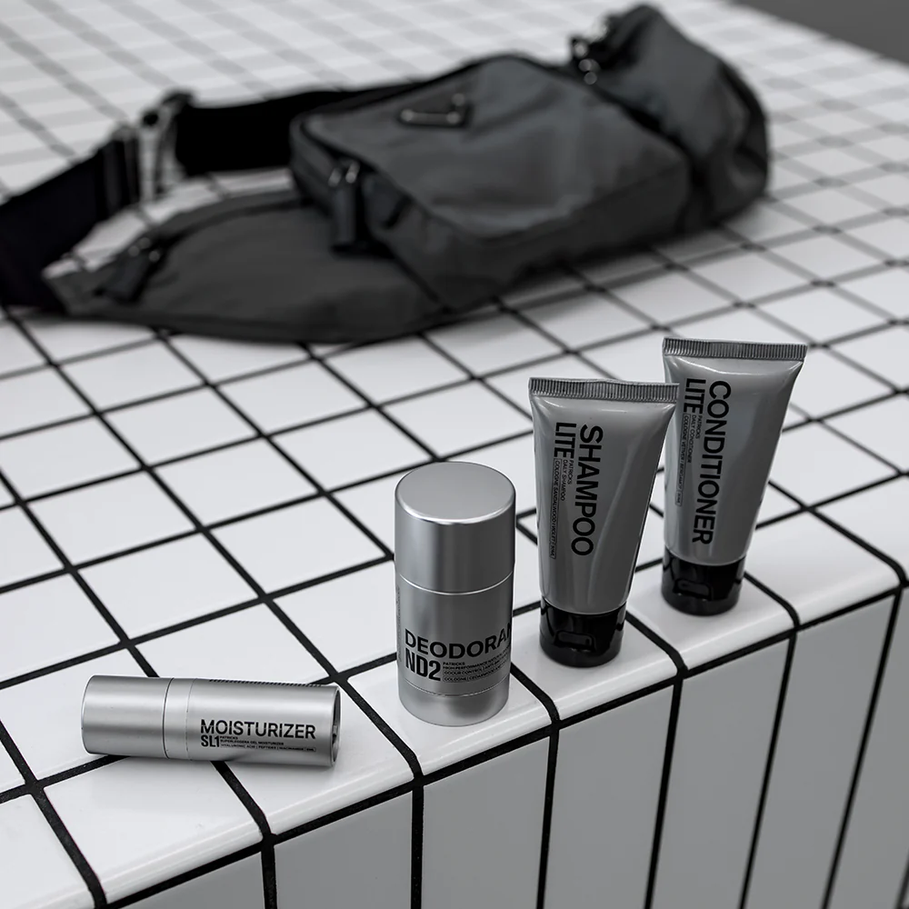THICK HAIR TRAVEL ESSENTIALS - Image 3